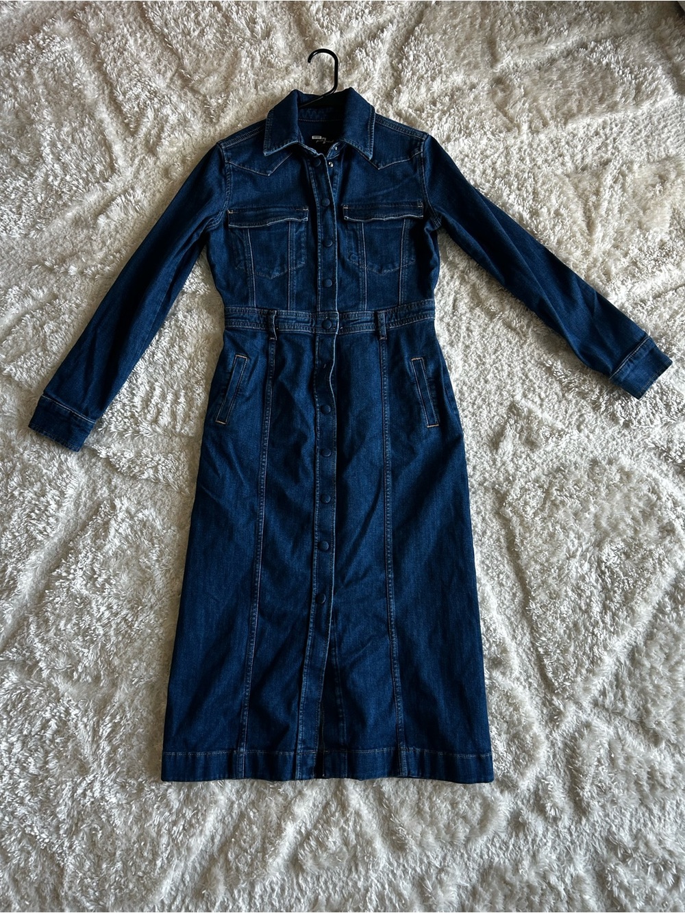 7 For All Mankind - Luxe Dress 
Denim Shirt Dress, Classic Button-Front Style - Picture 4 of 10
